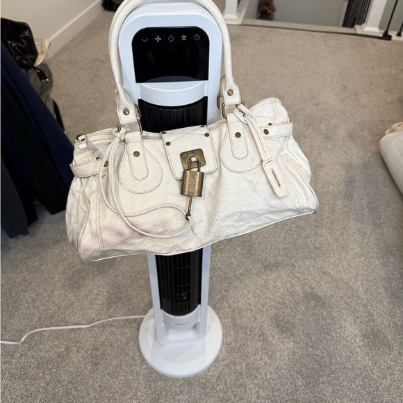 Chic White Leather Satchel - Picture 5 of 15